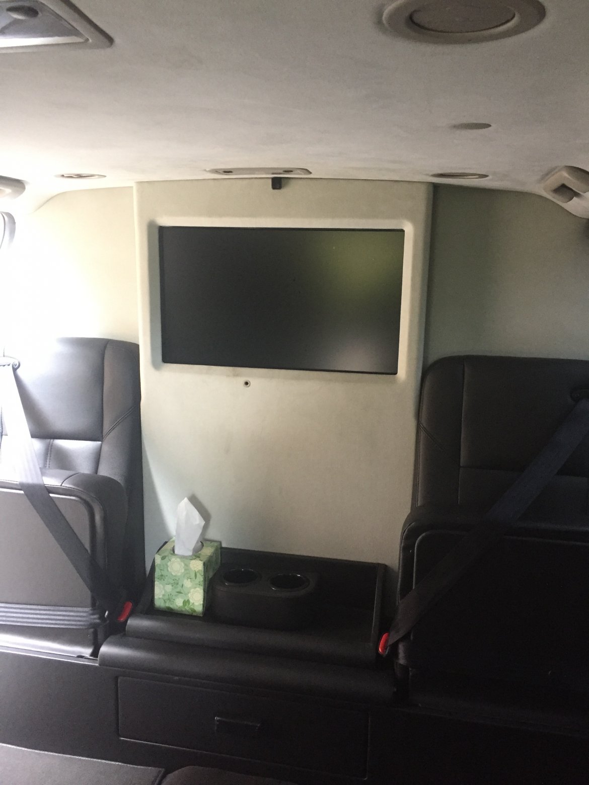 CEO SUV Mobile Office for Sale in Edwards, CO - Photo 5