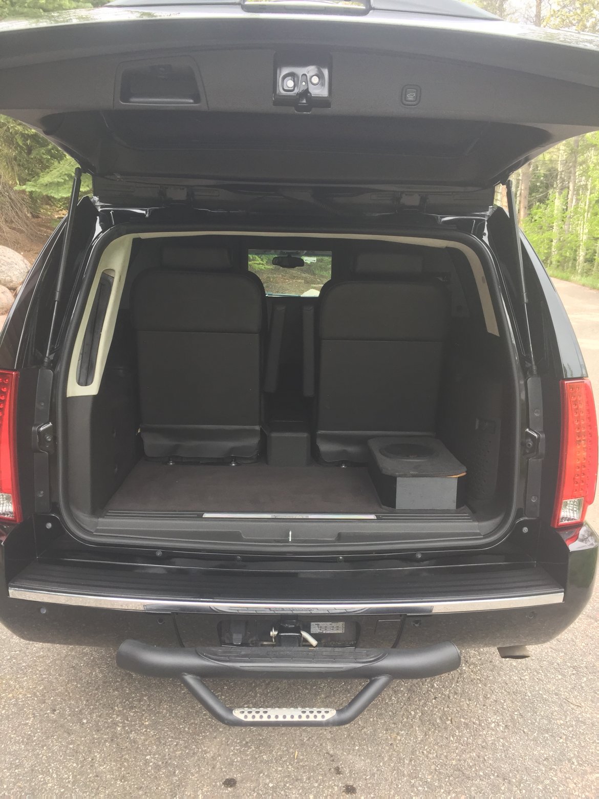 CEO SUV Mobile Office for Sale in Edwards, CO - Photo 6