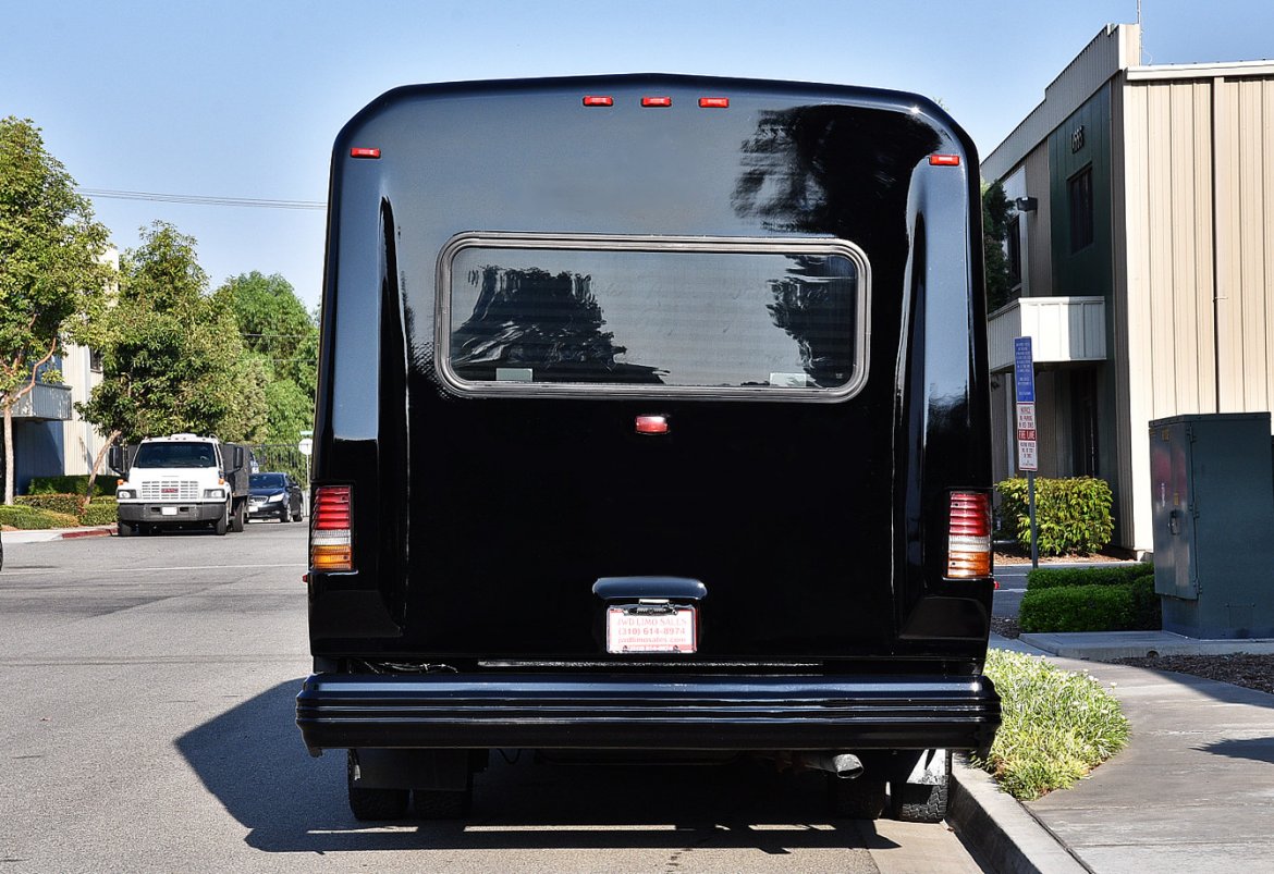 Limo Bus for Sale in Fontana, CA - Photo 6