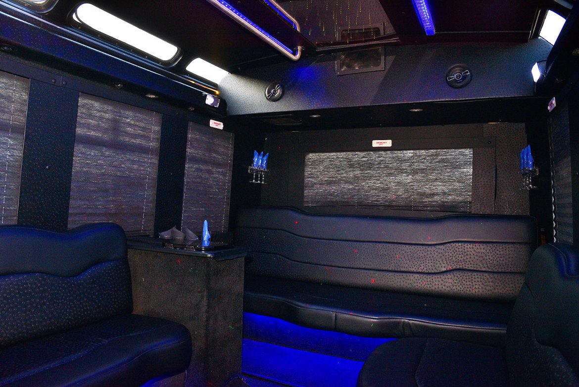 Limo Bus for Sale in Fontana, CA - Photo 12