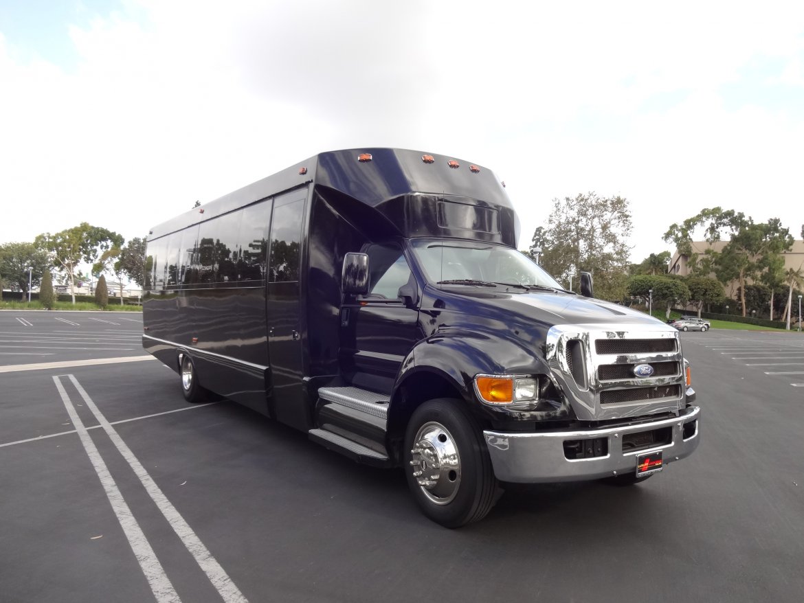 Limo Bus for Sale in Irvine, CA - Photo 2