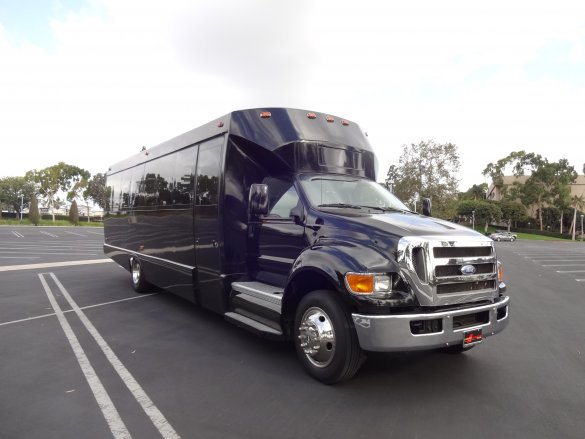 2008 Ford 650 Limo Bus for Sale in Irvine, CA - Photo 2