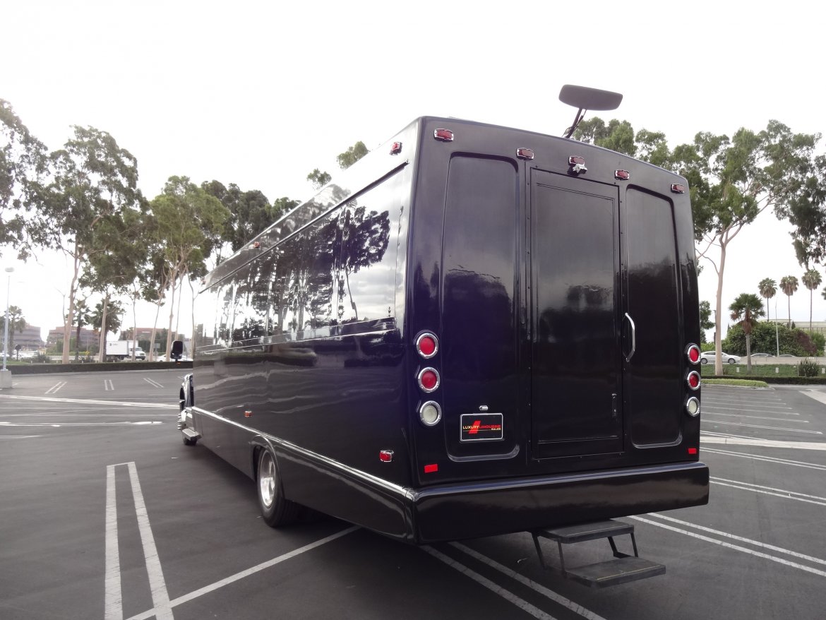 Limo Bus for Sale in Irvine, CA - Photo 12