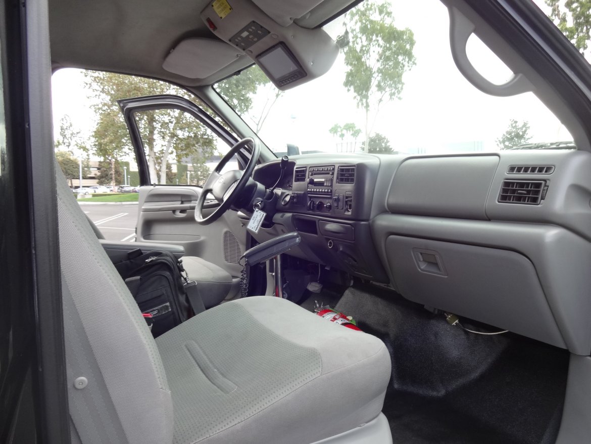 Limo Bus for Sale in Irvine, CA - Photo 16