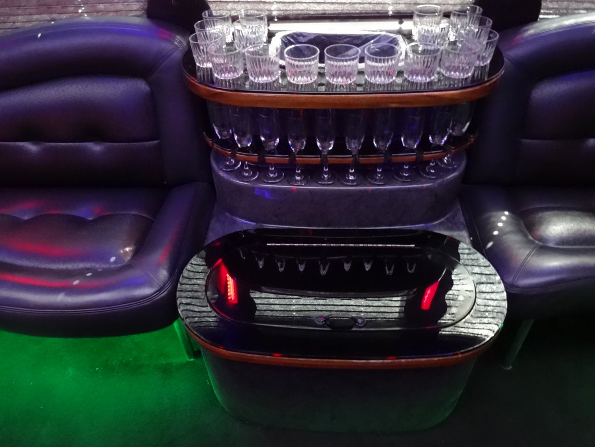Limo Bus for Sale in Irvine, CA - Photo 23