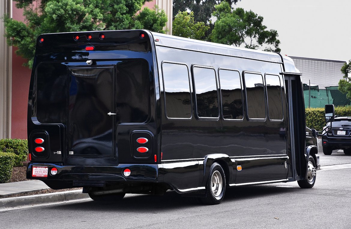 Limo Bus for Sale in Fontana, CA - Photo 2