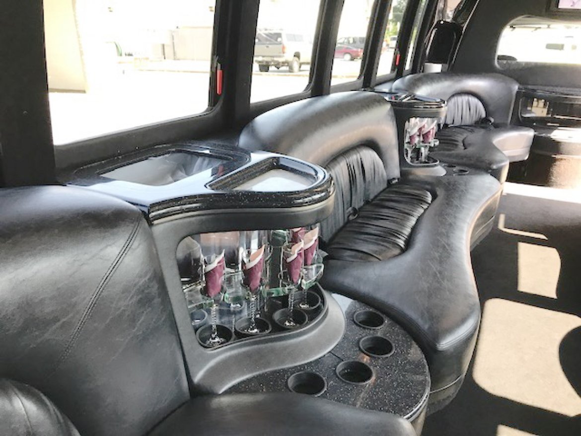 Limo Bus for Sale in Oaklyn, NJ - Photo 7