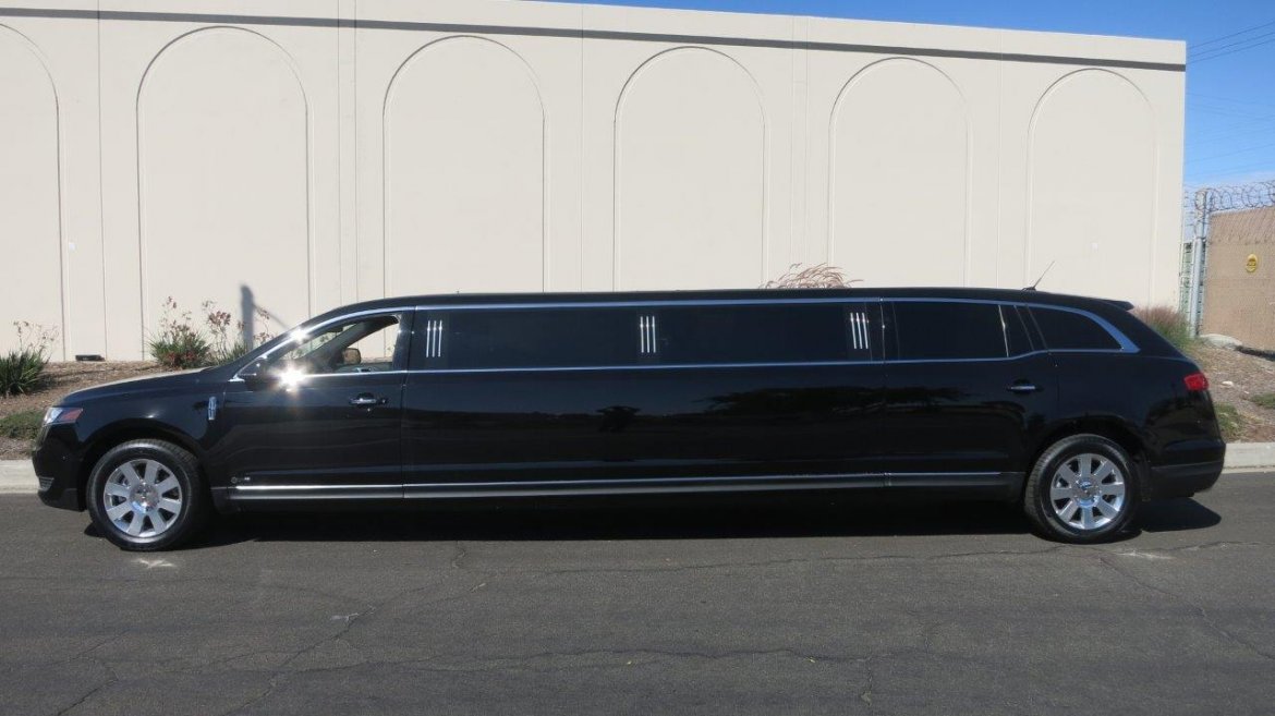 Limousine for Sale in Carson, CA - Photo 4