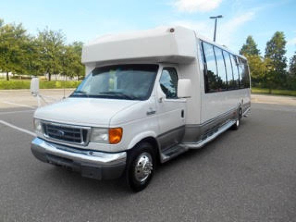 Limo Bus for Sale in St. Petersburg, FL - Photo 27