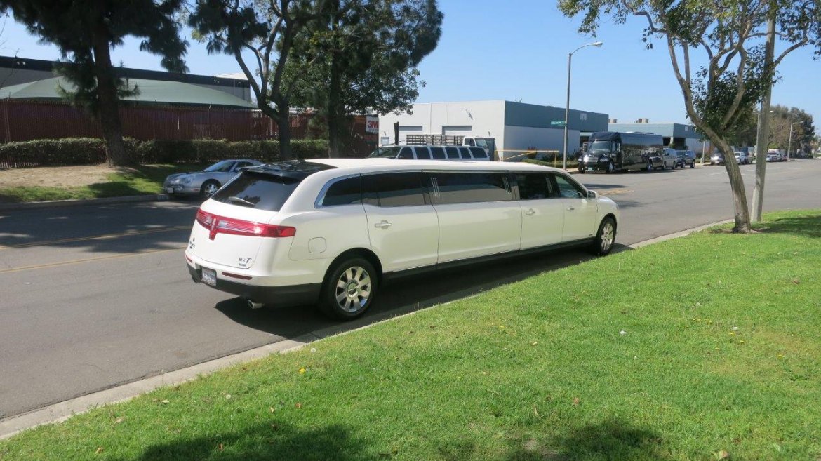 Limousine for Sale in Carson, CA - Photo 4