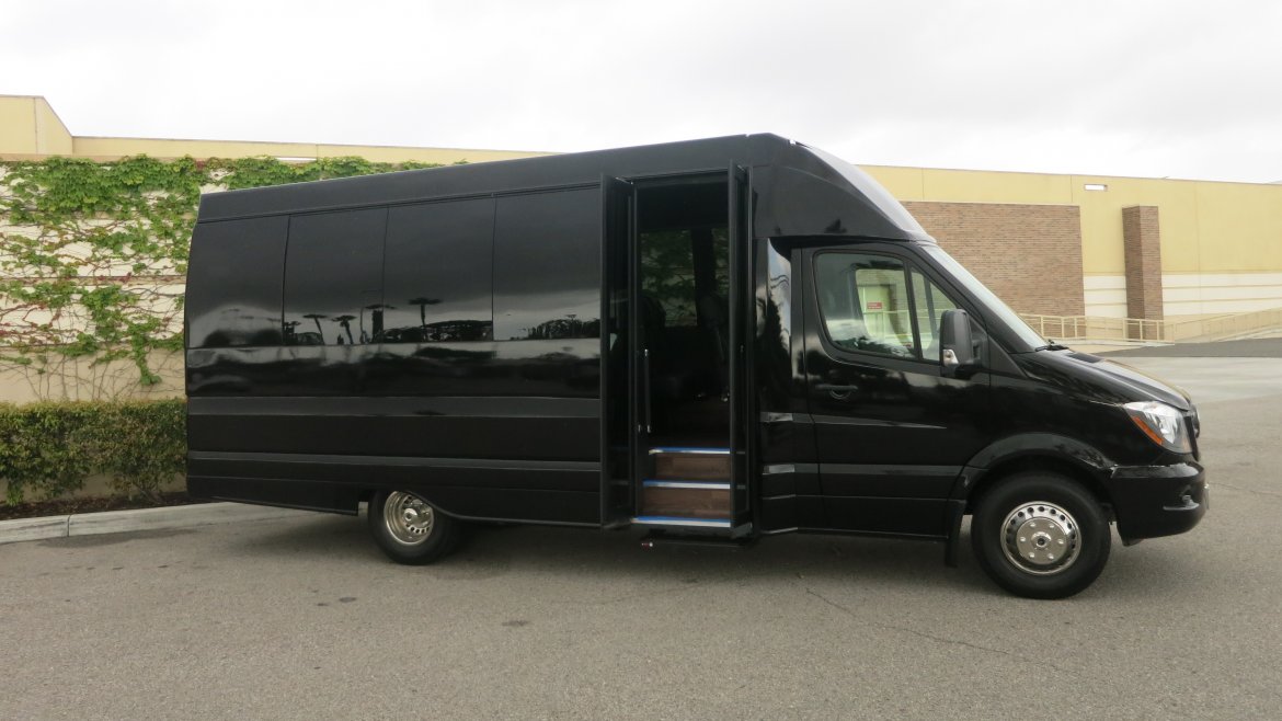 Shuttle Bus for Sale in Carson, CA - Photo 3