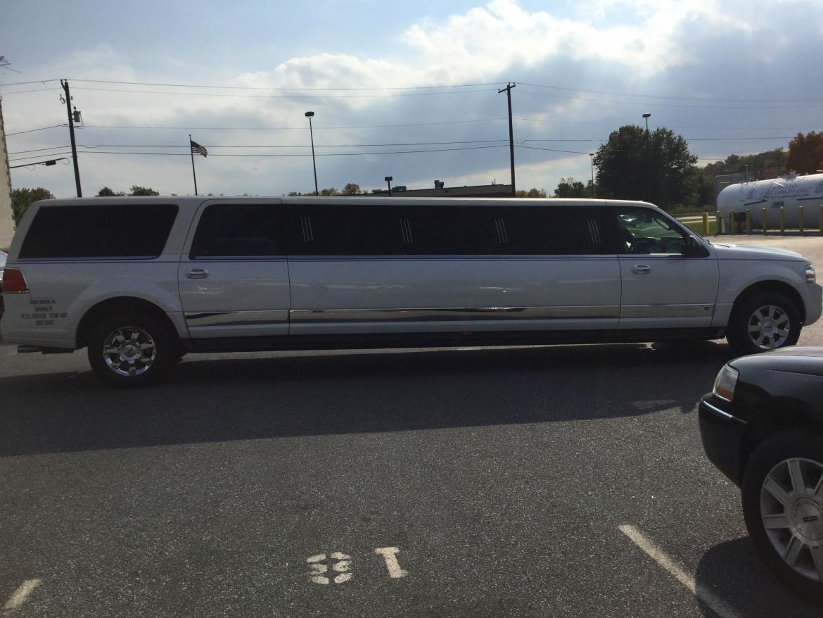 Limousine for Sale in Harrisburg, PA - Main Photo