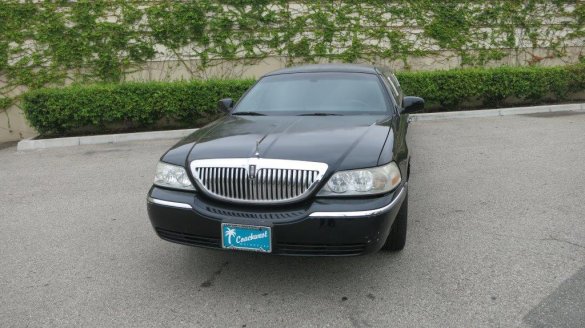 2008 Lincoln Town Car Limousine for Sale in Carson, CA - Photo 2