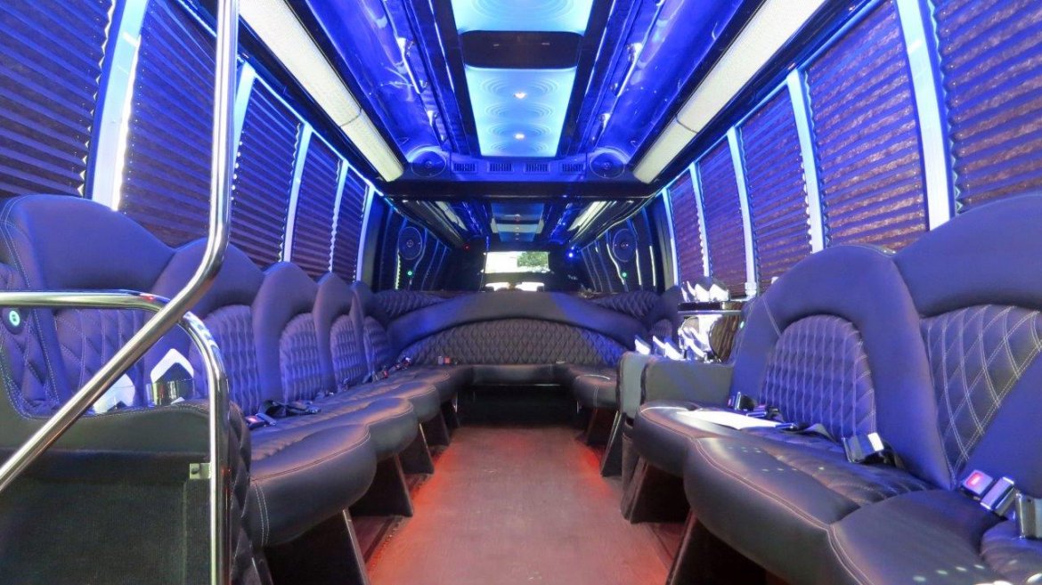 Limo Bus for Sale in Carson, CA - Photo 14