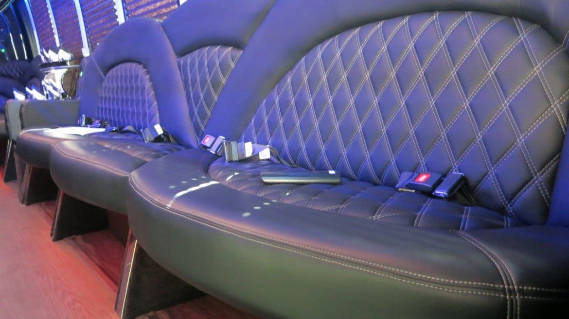 Limo Bus for Sale in Carson, CA - Photo 16