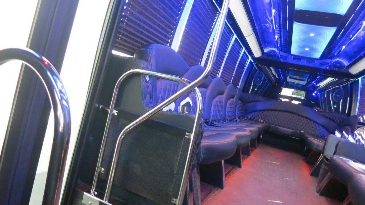 Limo Bus for Sale in Carson, CA - Photo 17