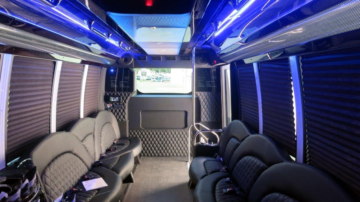 Limo Bus for Sale in Carson, CA - Photo 22