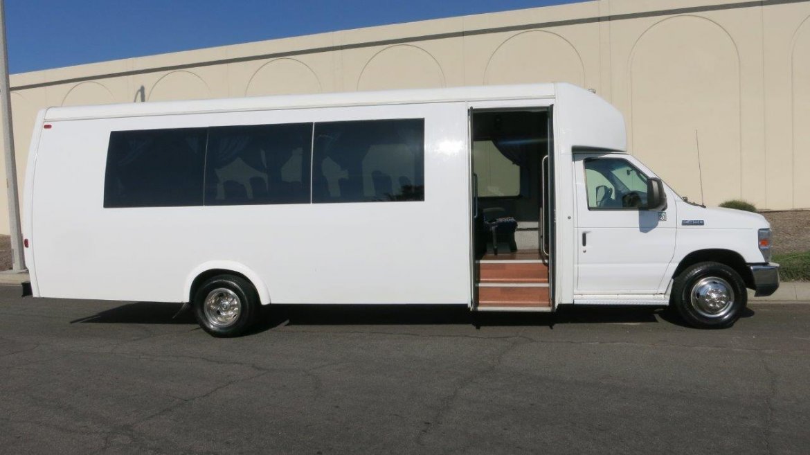 Shuttle Bus for Sale in Carson, CA - Photo 8