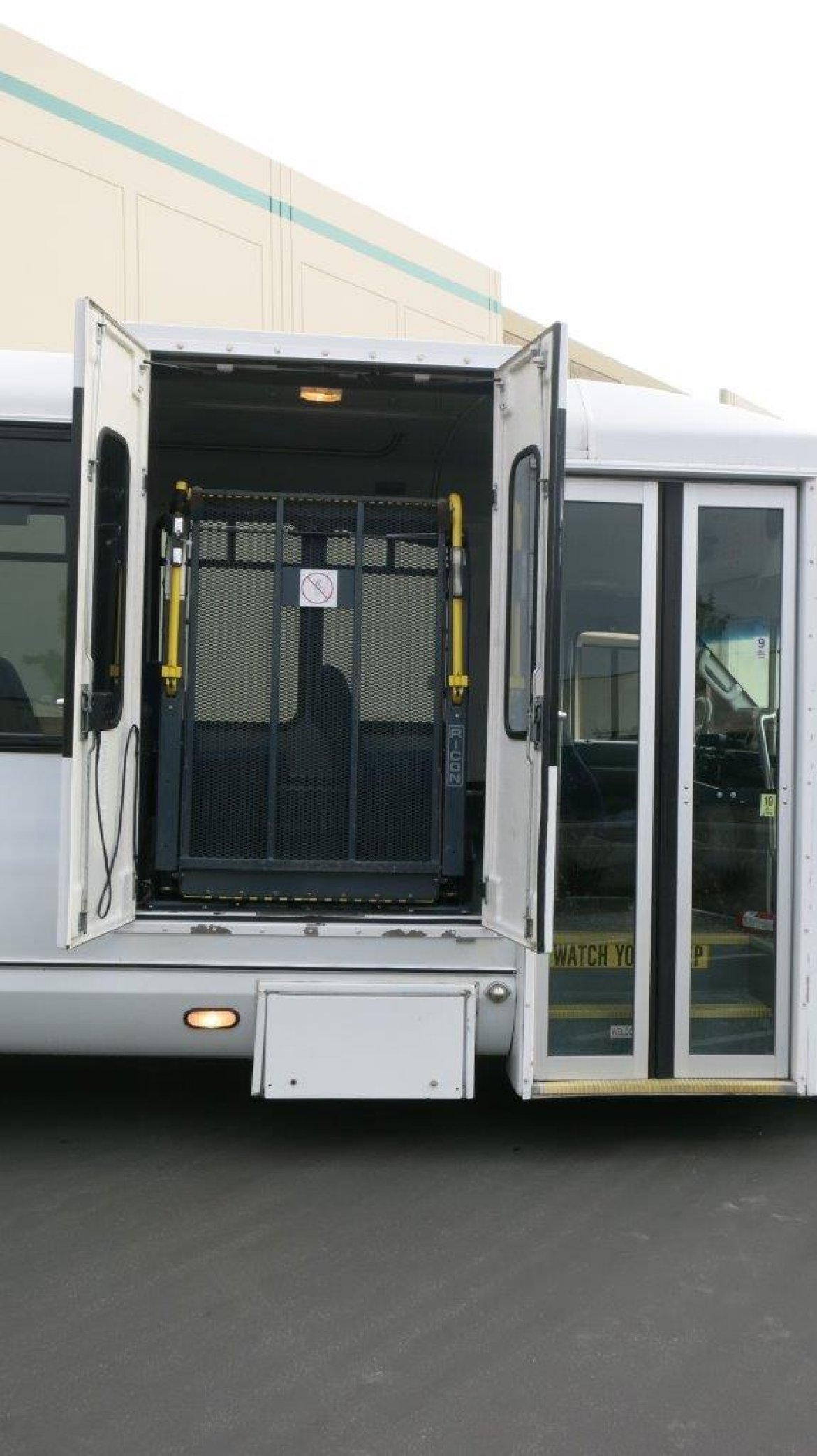 Shuttle Bus for Sale in Carson, CA - Photo 7