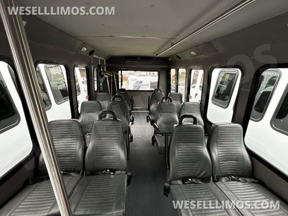 2023 Ford E-450 ADA Bus Shuttle Bus for Sale in Carson, CA - Photo 2