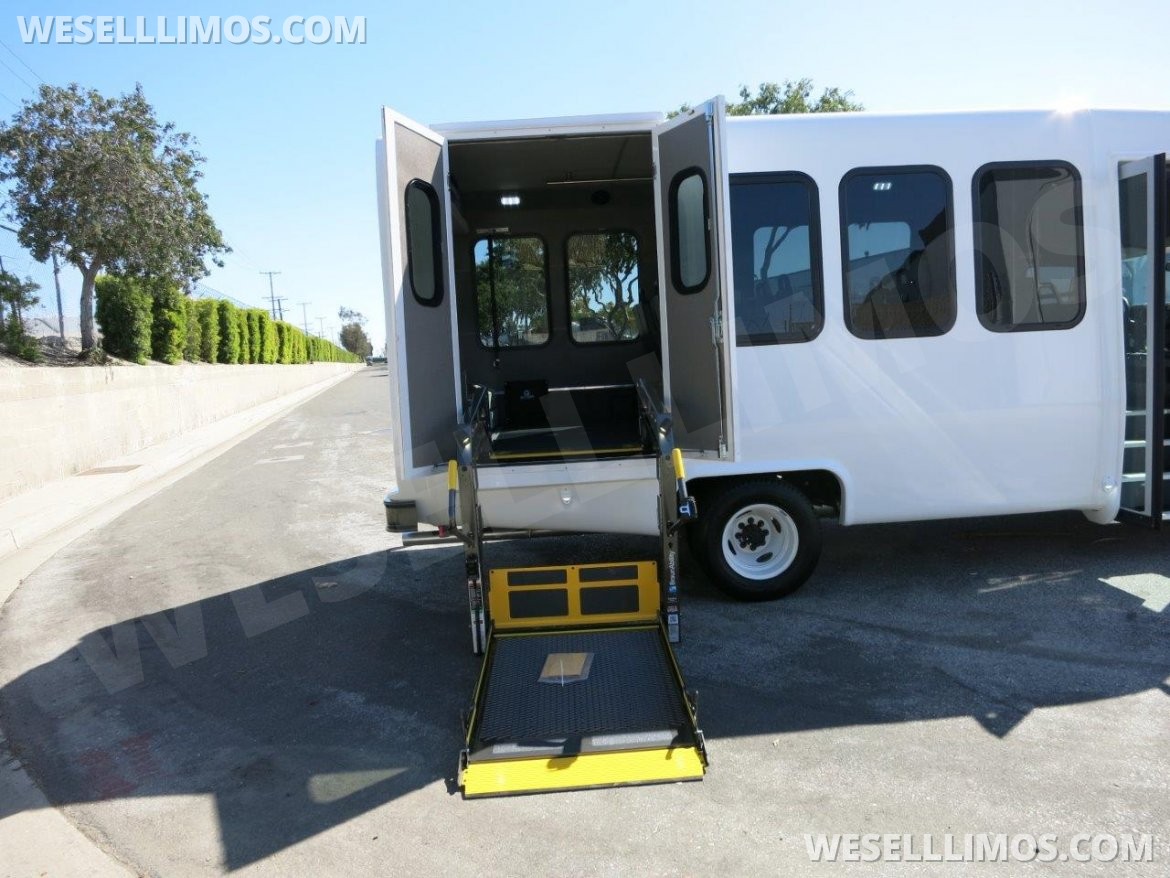 Shuttle Bus for Sale in Carson, CA - Photo 9