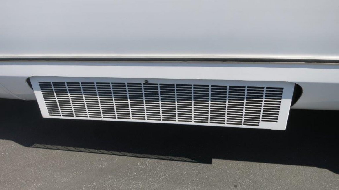Limo Bus for Sale in Carson, CA - Photo 8