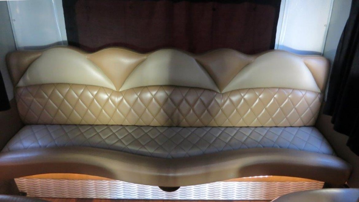Limo Bus for Sale in Carson, CA - Photo 13