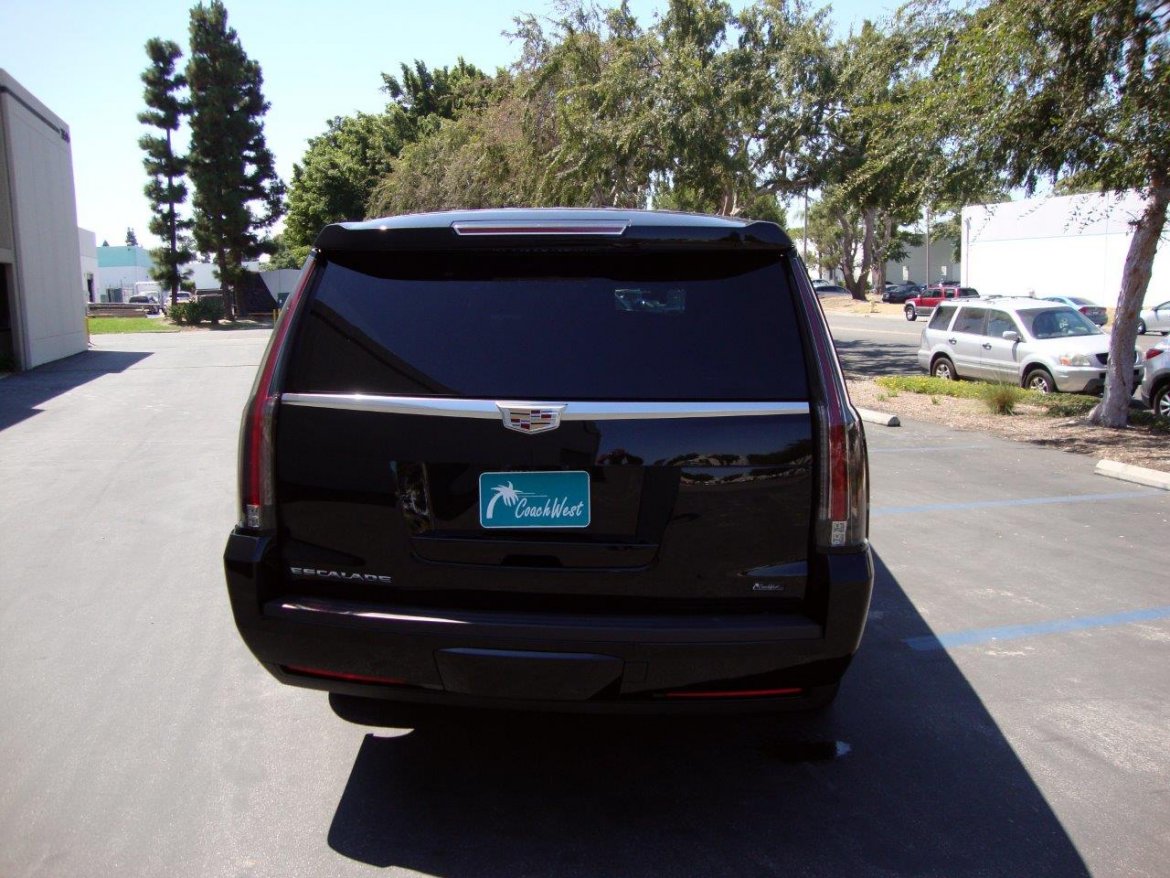 SUV Stretch for Sale in Carson, CA - Photo 9