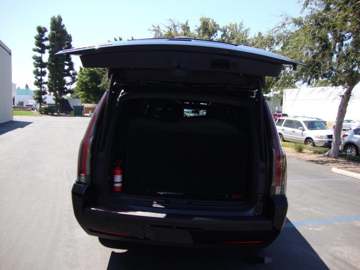 SUV Stretch for Sale in Carson, CA - Photo 10