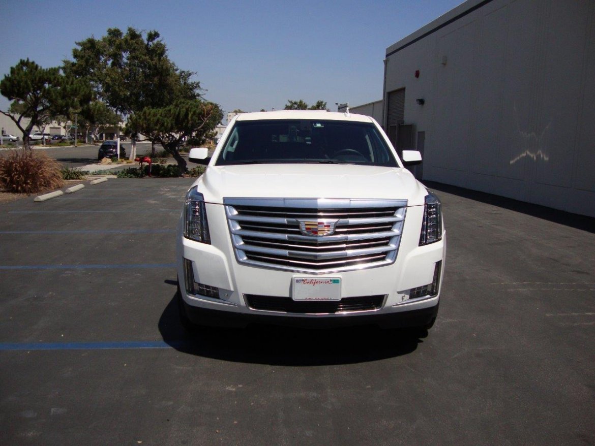 SUV Stretch for Sale in Carson, CA - Photo 2