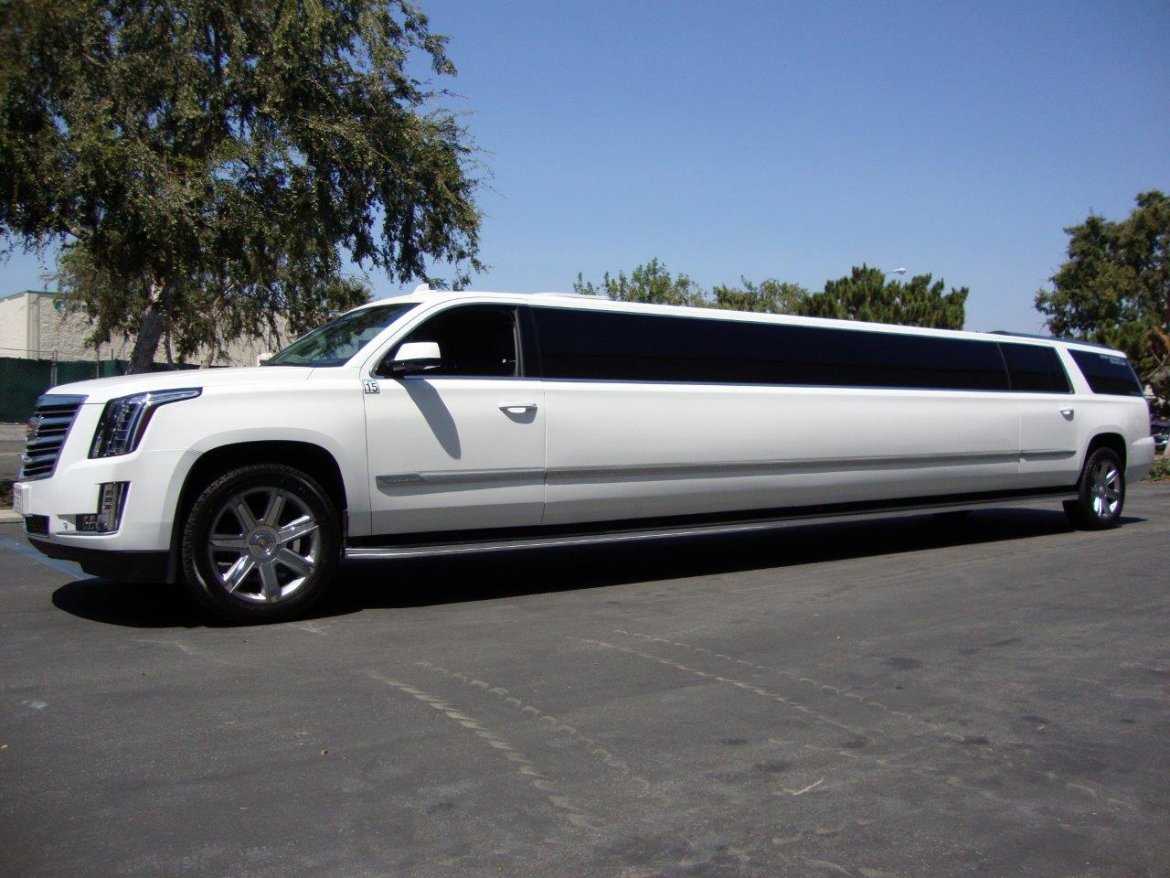 SUV Stretch for Sale in Carson, CA - Photo 11