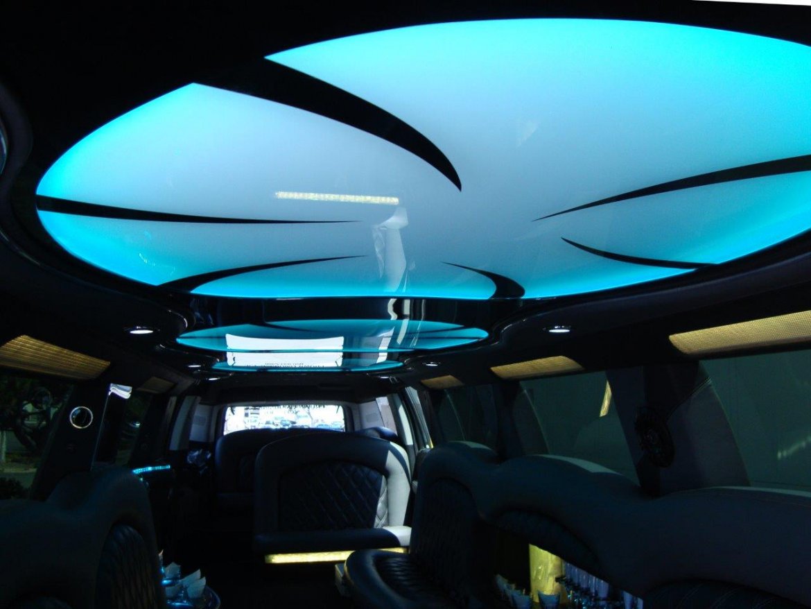 SUV Stretch for Sale in Carson, CA - Photo 18