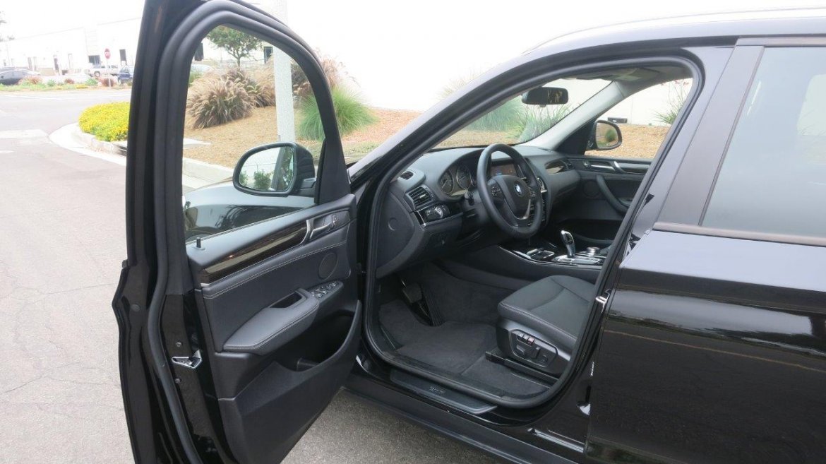 SUV for Sale in Carson, CA - Photo 17
