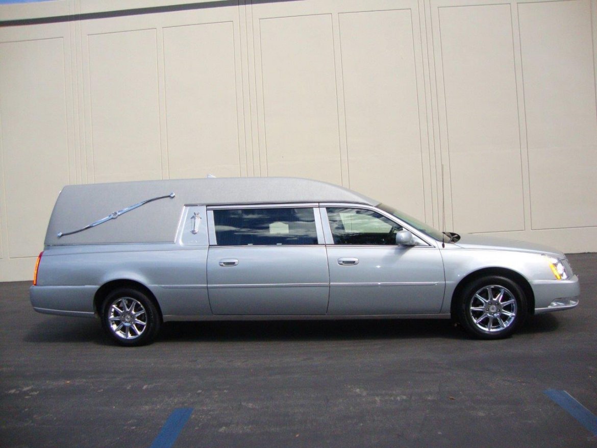 Funeral for Sale in Carson, CA - Photo 4
