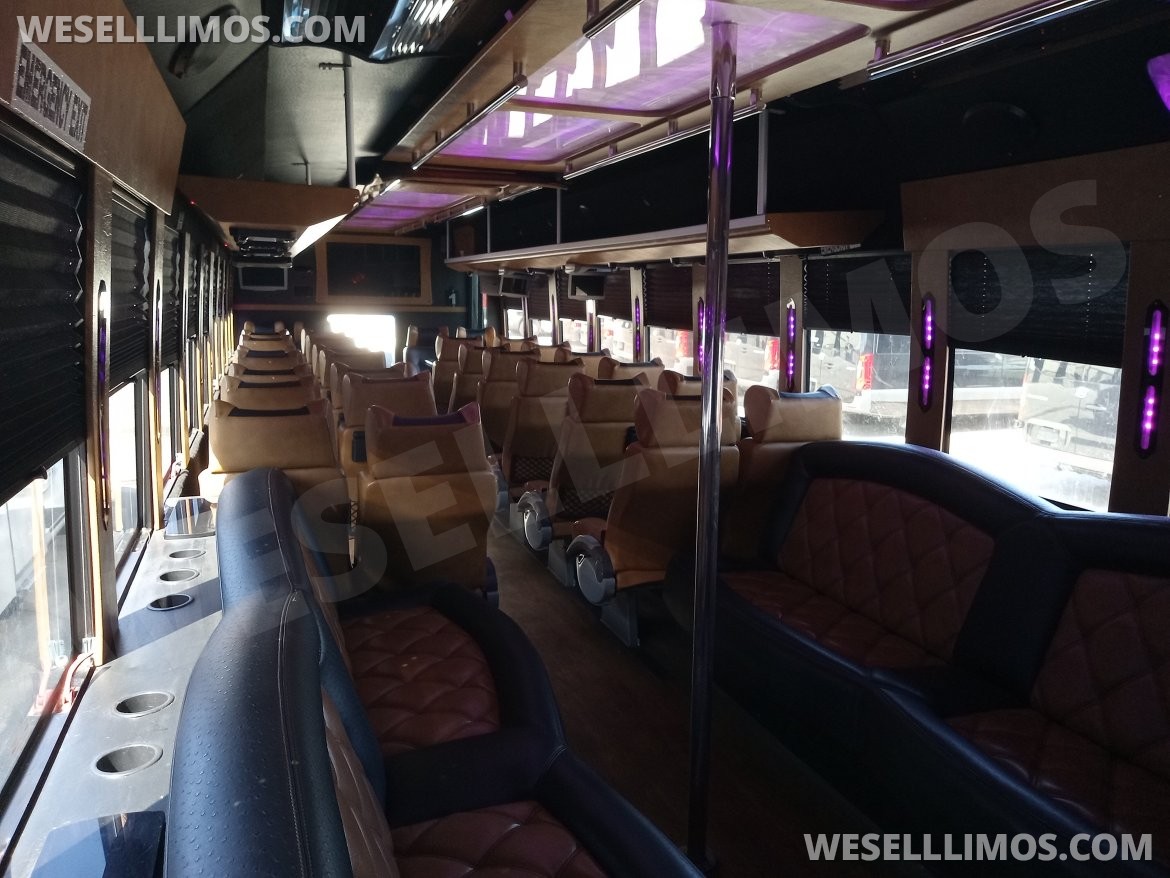 Limo Bus for Sale in Springfield, MO - Photo 17