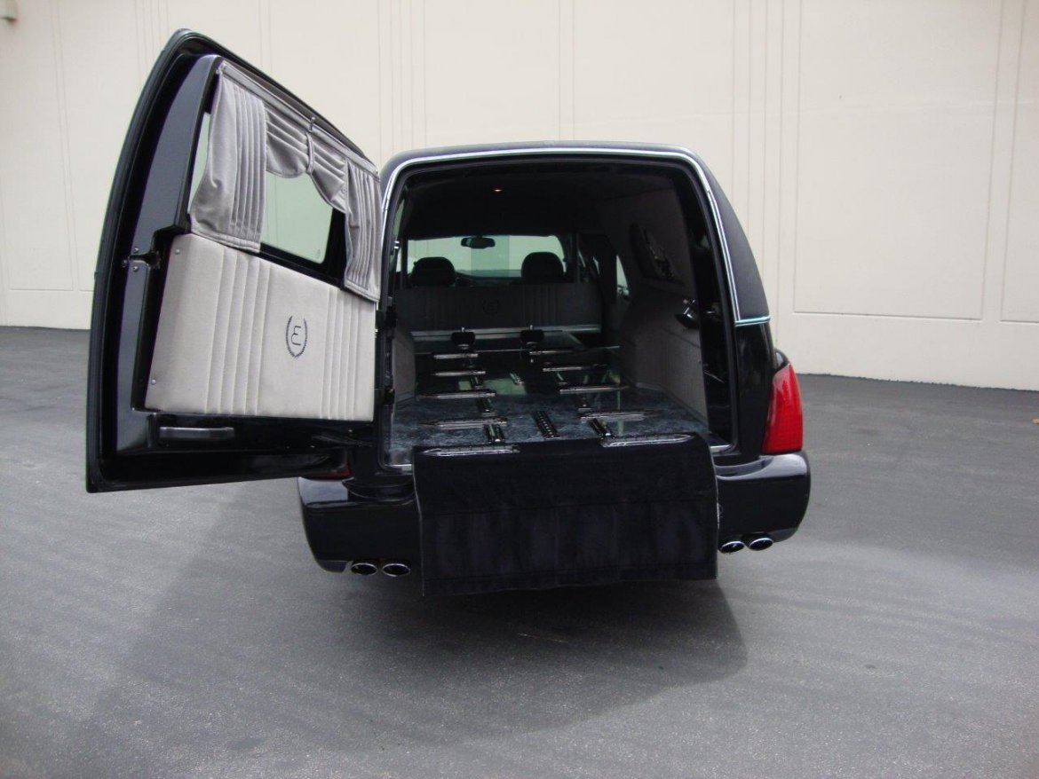 Funeral for Sale in Carson, CA - Photo 7