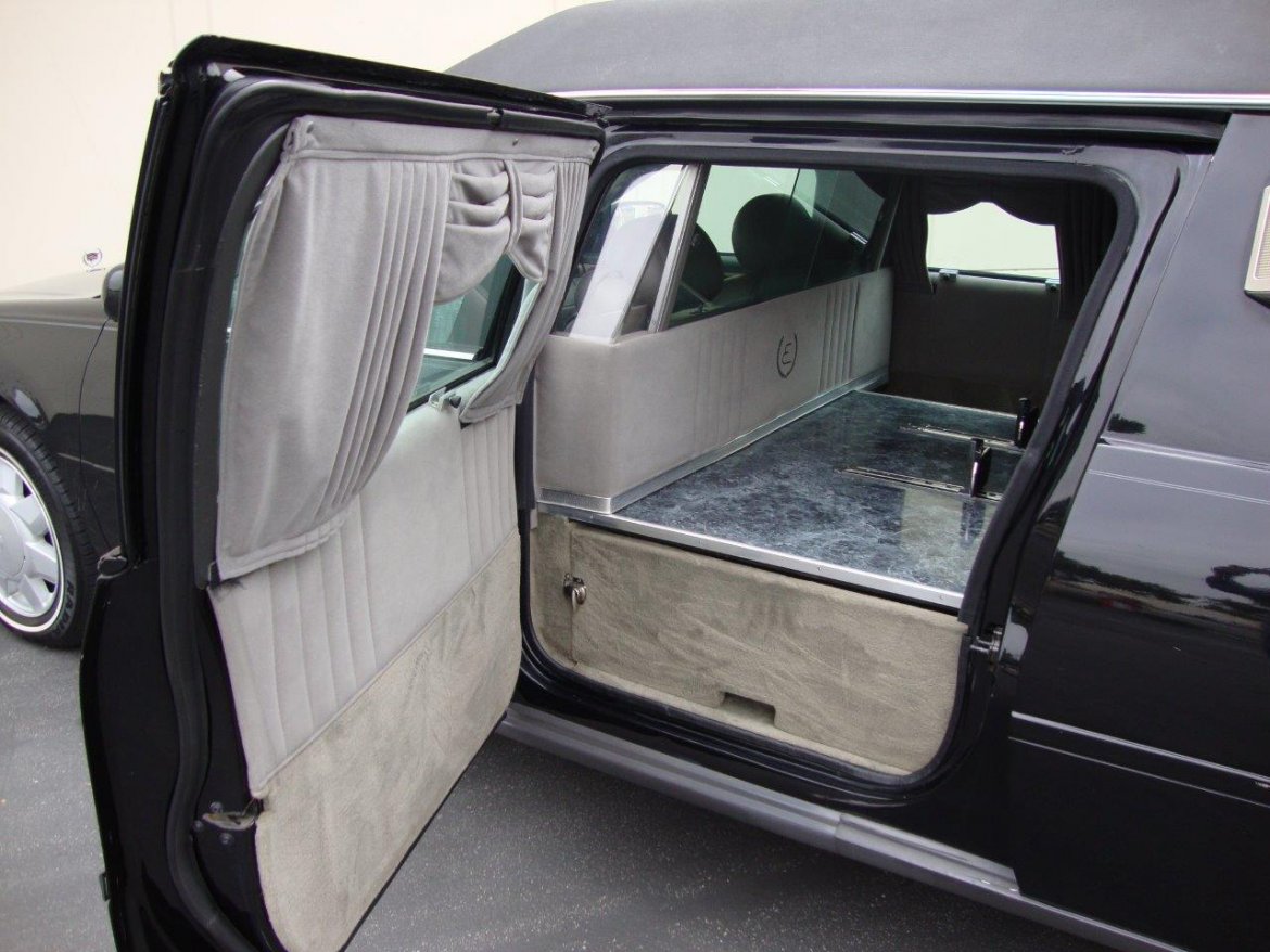 Funeral for Sale in Carson, CA - Photo 14