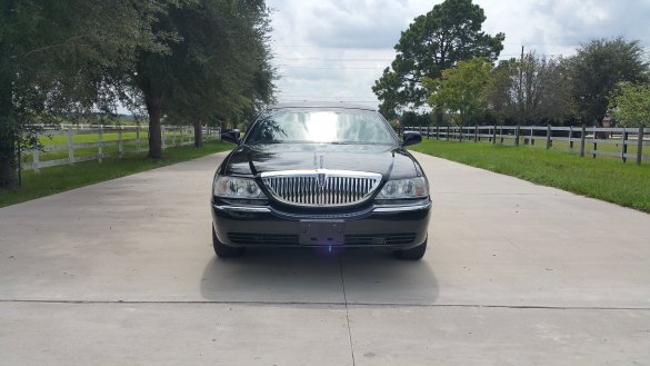 2009 Lincoln TownCar Limousine for Sale in Houston, TX - Photo 2