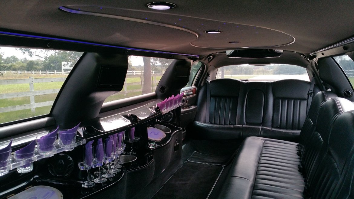 Limousine for Sale in Houston, TX - Photo 10