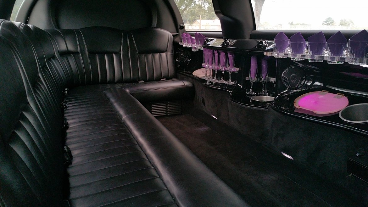 Limousine for Sale in Houston, TX - Photo 11
