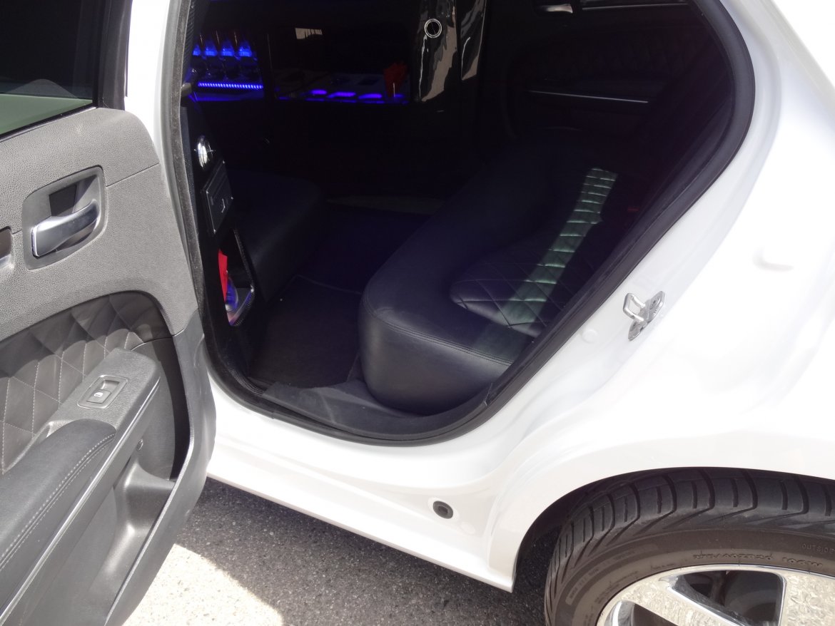 Limousine for Sale in Irvine, CA - Photo 6