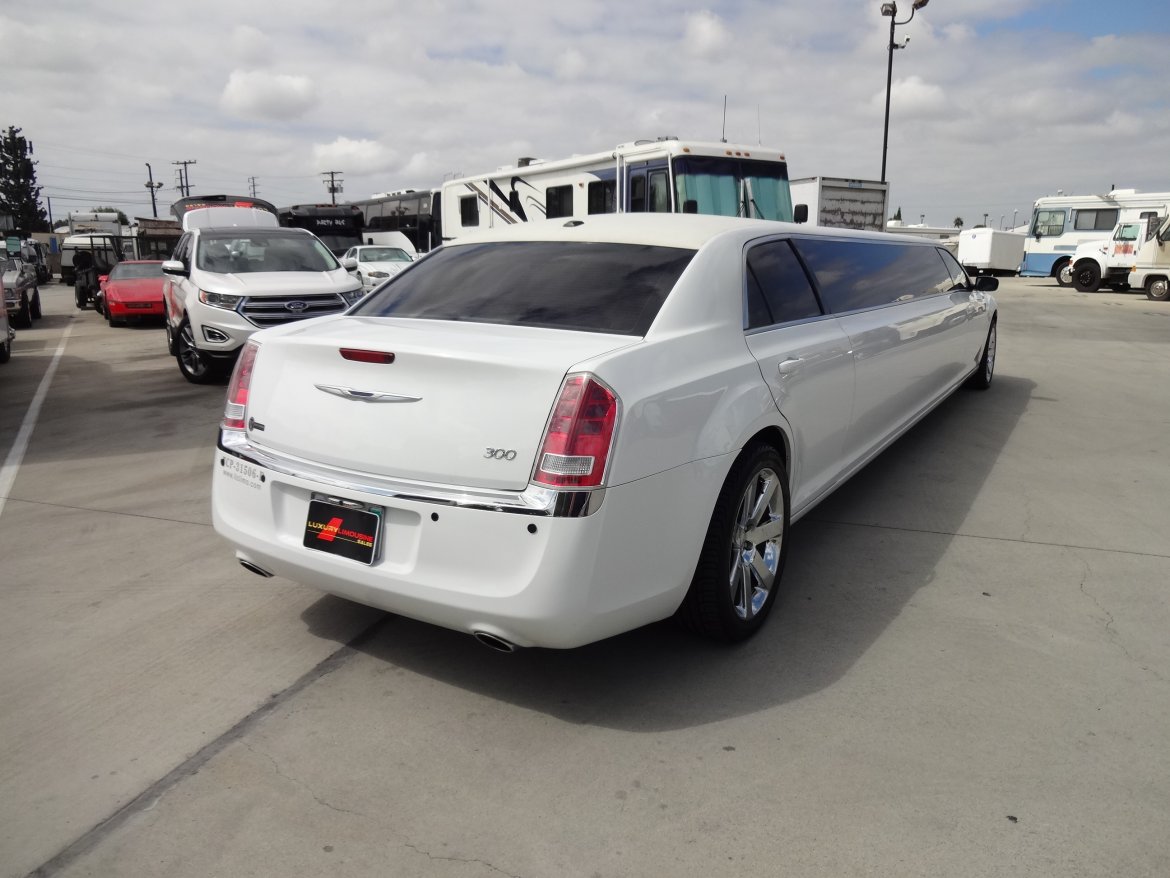 Limousine for Sale in Irvine, CA - Photo 8