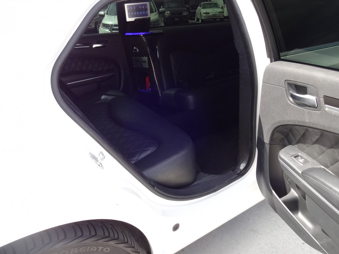 Limousine for Sale in Irvine, CA - Photo 10