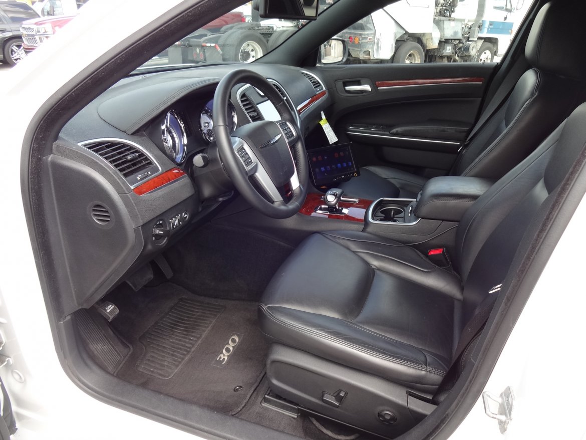Limousine for Sale in Irvine, CA - Photo 17
