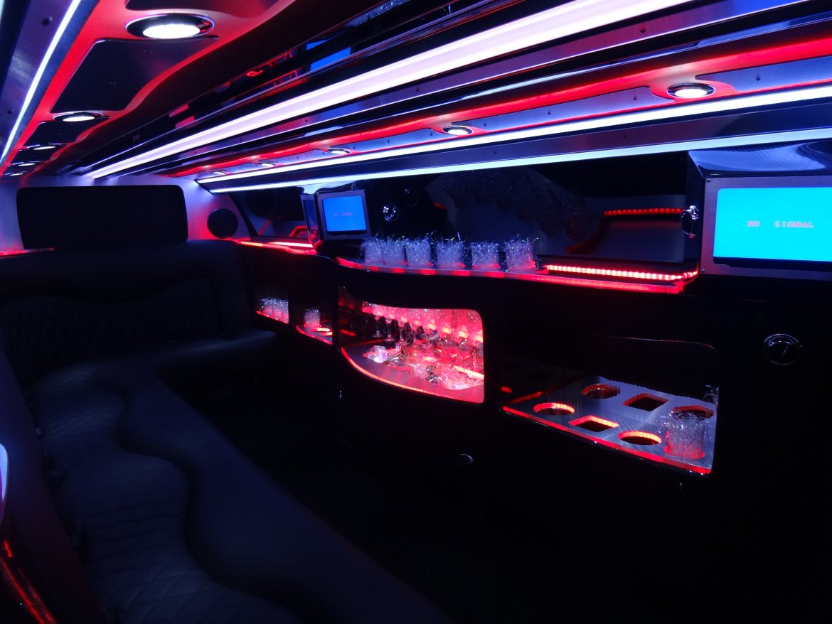 Limousine for Sale in Irvine, CA - Photo 29