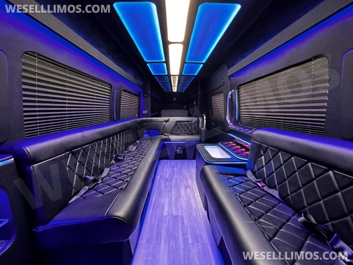 Sprinter for Sale in Carson, CA - Main Photo