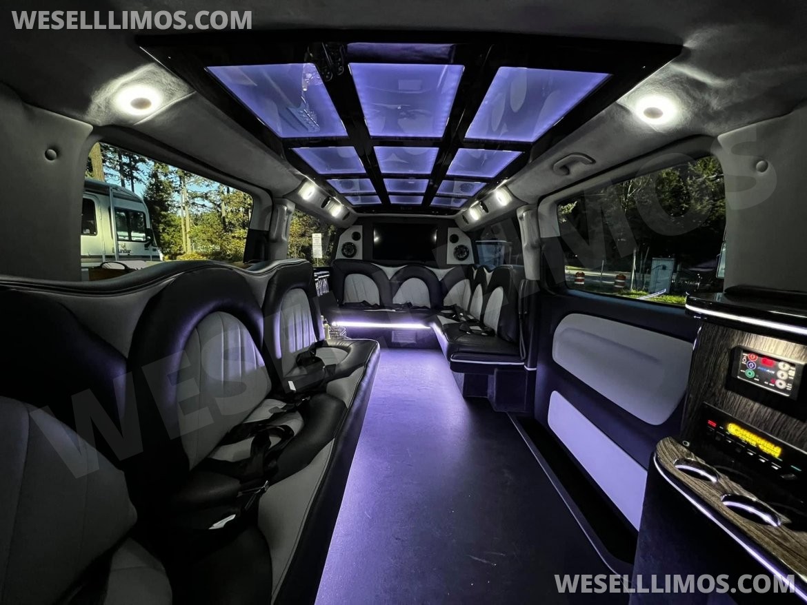 Sprinter for Sale in Seattle, WA - Photo 3