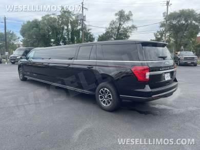 2022 Ford Expediton Limousine for Sale in Baltimore, MD
