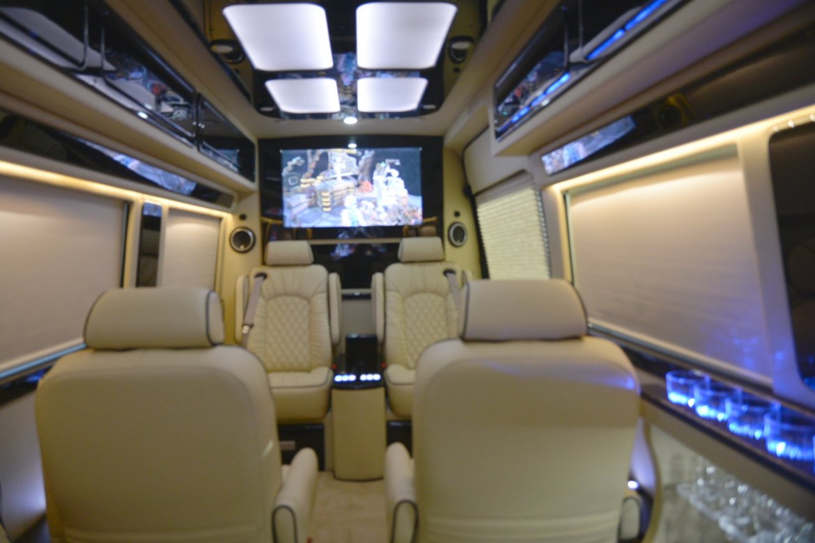 Sprinter for Sale in Oaklyn, NJ - Photo 9