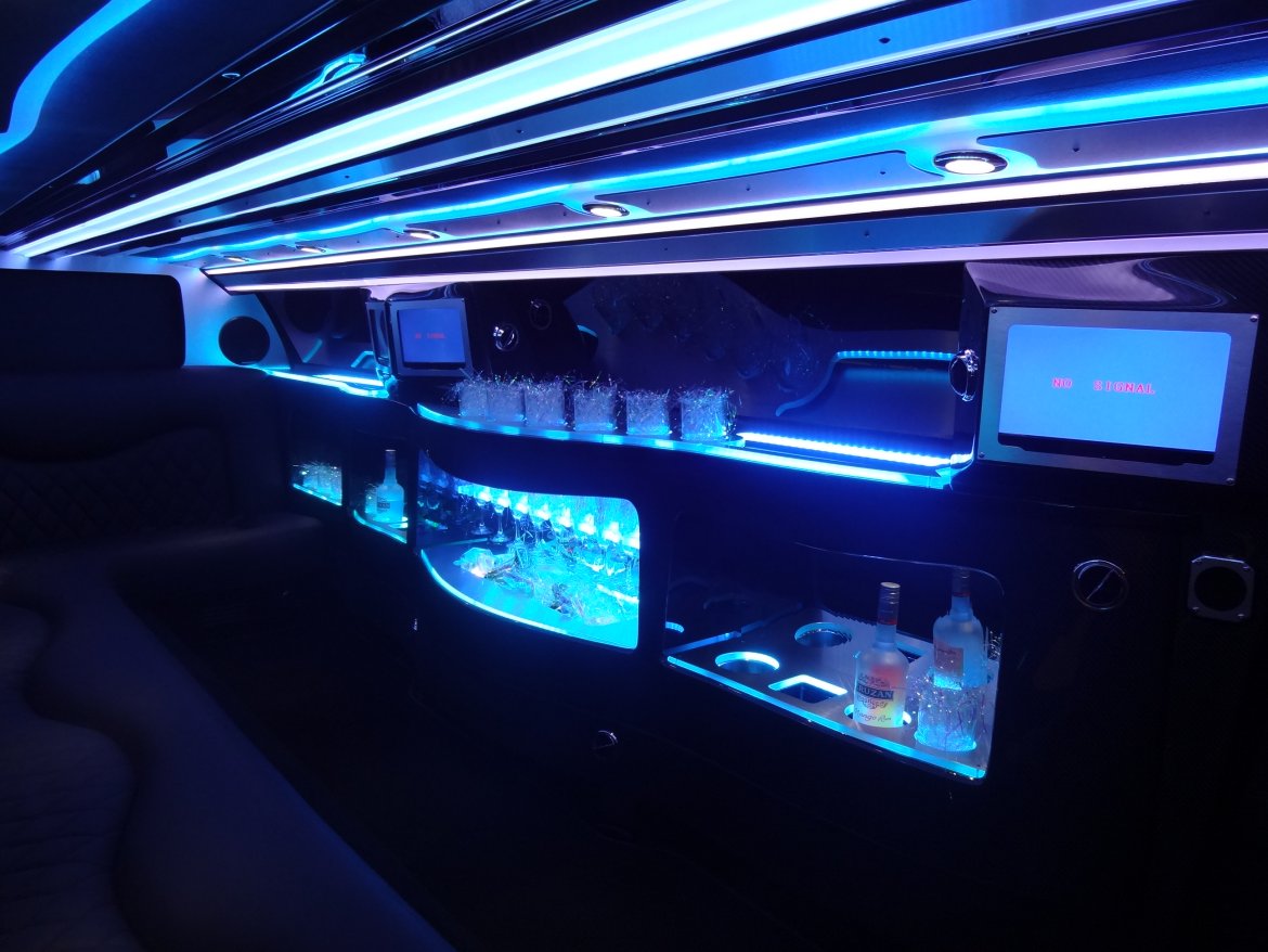 Limousine for Sale in Irvine, CA - Photo 16
